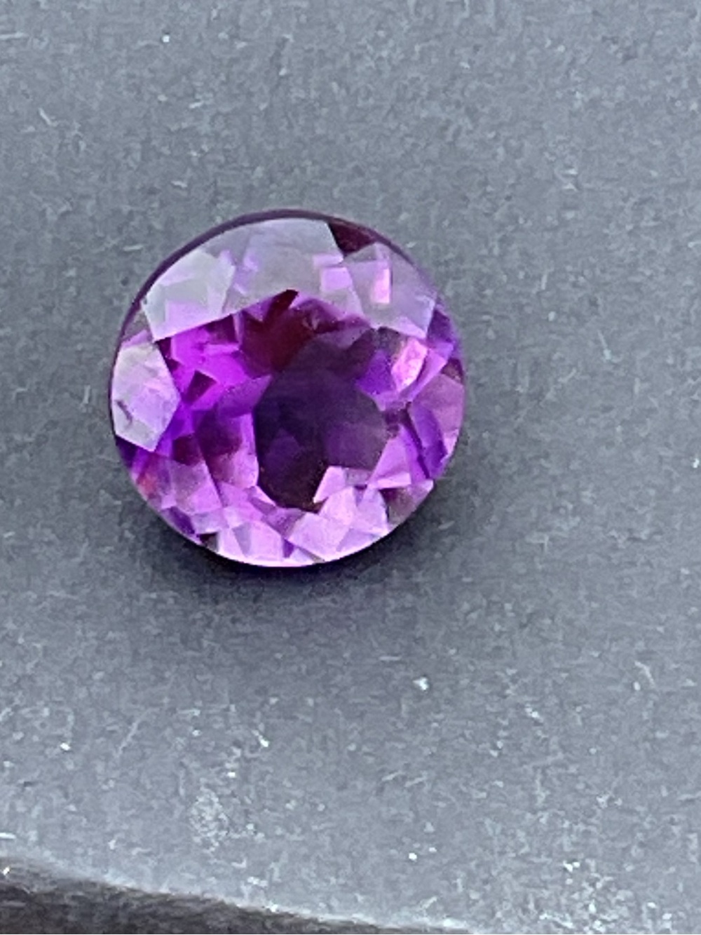 Natural Amethyst Classic Cut Loosegem